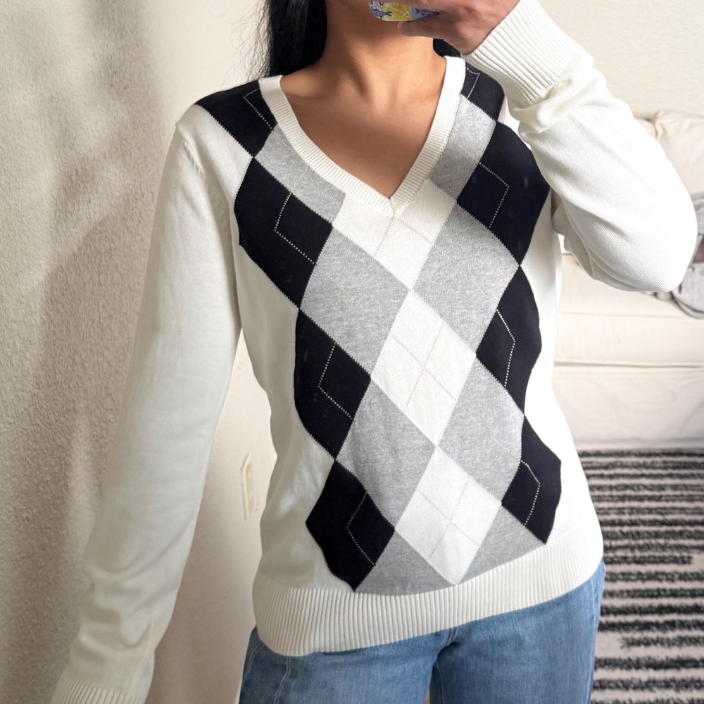 Izod Women's V-Neck Argyle Sweater - Black, Gray, and White